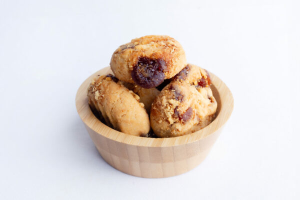 Cookies de Parmesão com Goiabada