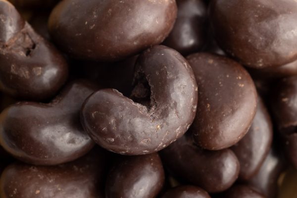 Dragees de Castanha de Caju com Chocolate 50% - Image 3