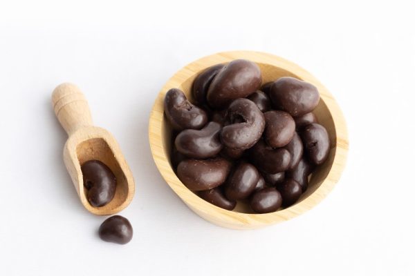 Dragees de Castanha de Caju com Chocolate 50% - Image 2